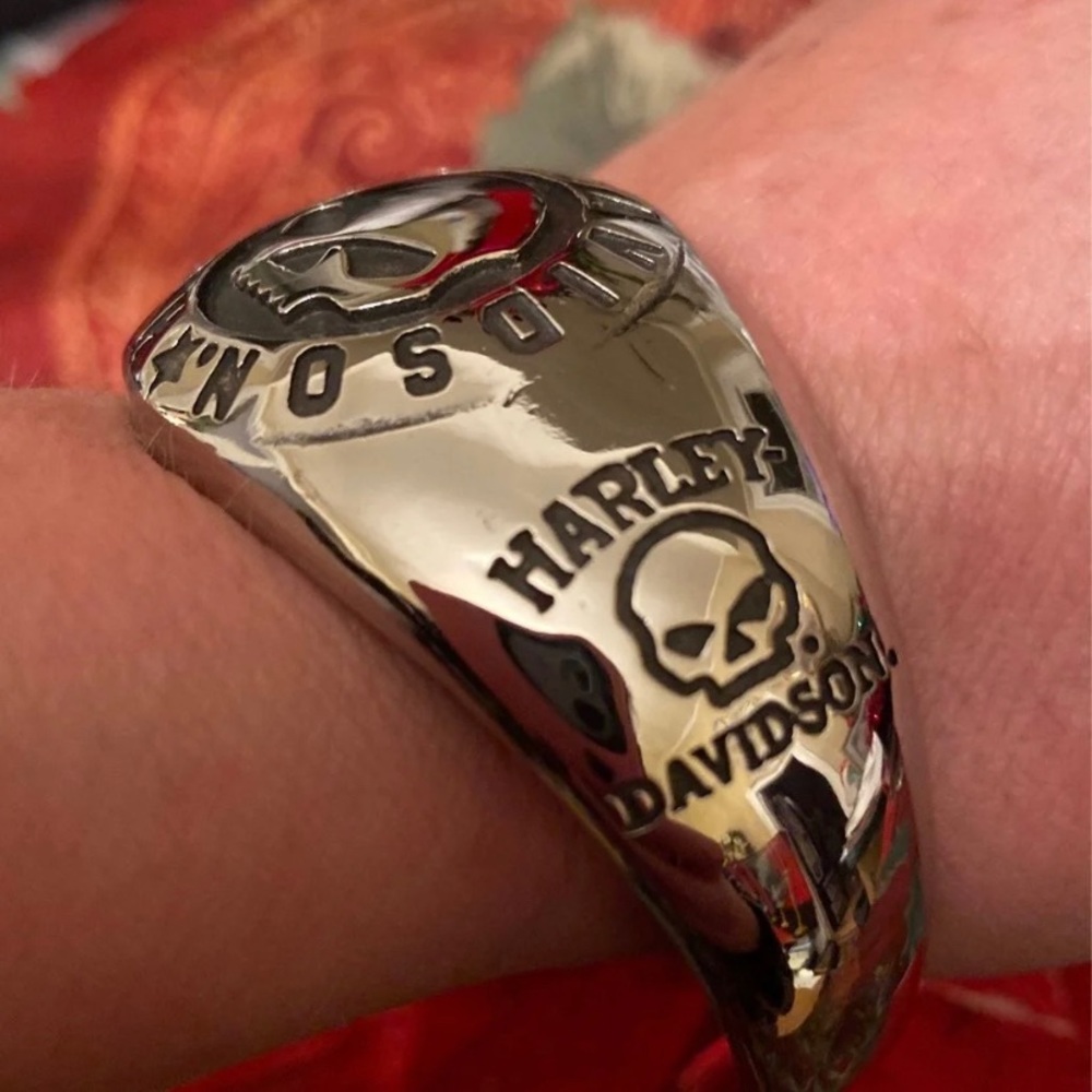 - - Limited! Willie G Women’s Bracelets - Picture 2 of 5